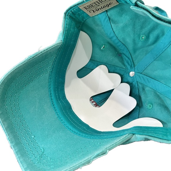 New!! Happiness is being a Mama. Distressed Hat. - Picture 4 of 5